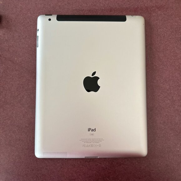 Apple iPad 3rd Generation WiFi + Cellular 32GB Space Grey Fully Unlocked - Picture 5 of 7